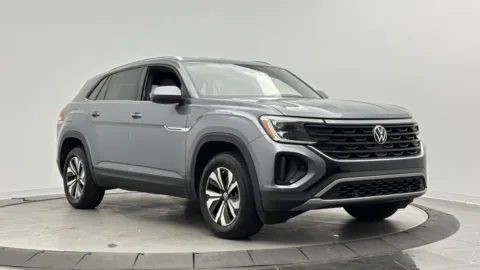 Another view of 2024 Volkswagen Atlas Cross Sport 2.0T SE for sale in Jacksonville, FL at Auto Boutique Florida