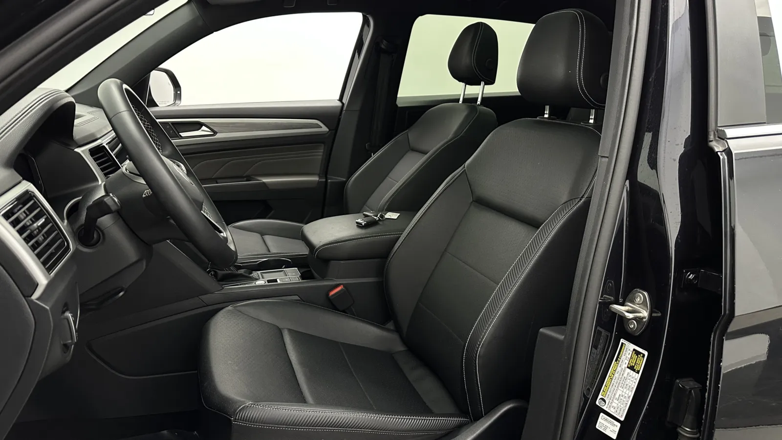 Volkswagen Atlas Cross Sport photo 14