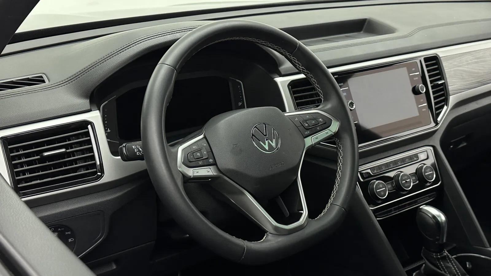 Volkswagen Atlas Cross Sport photo 9