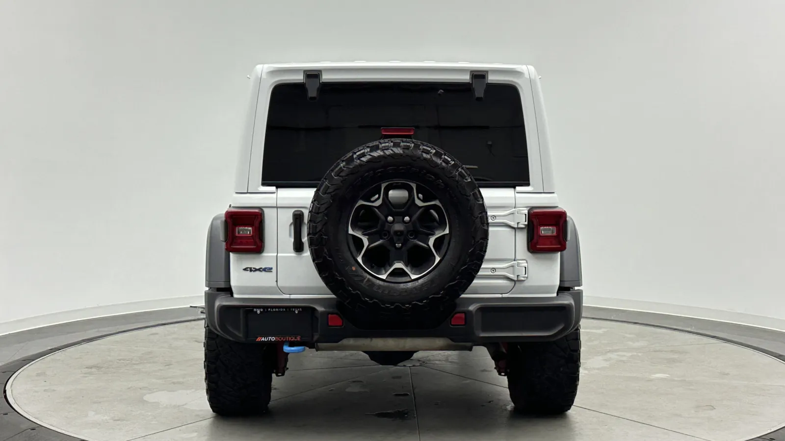 Jeep Wrangler photo 7