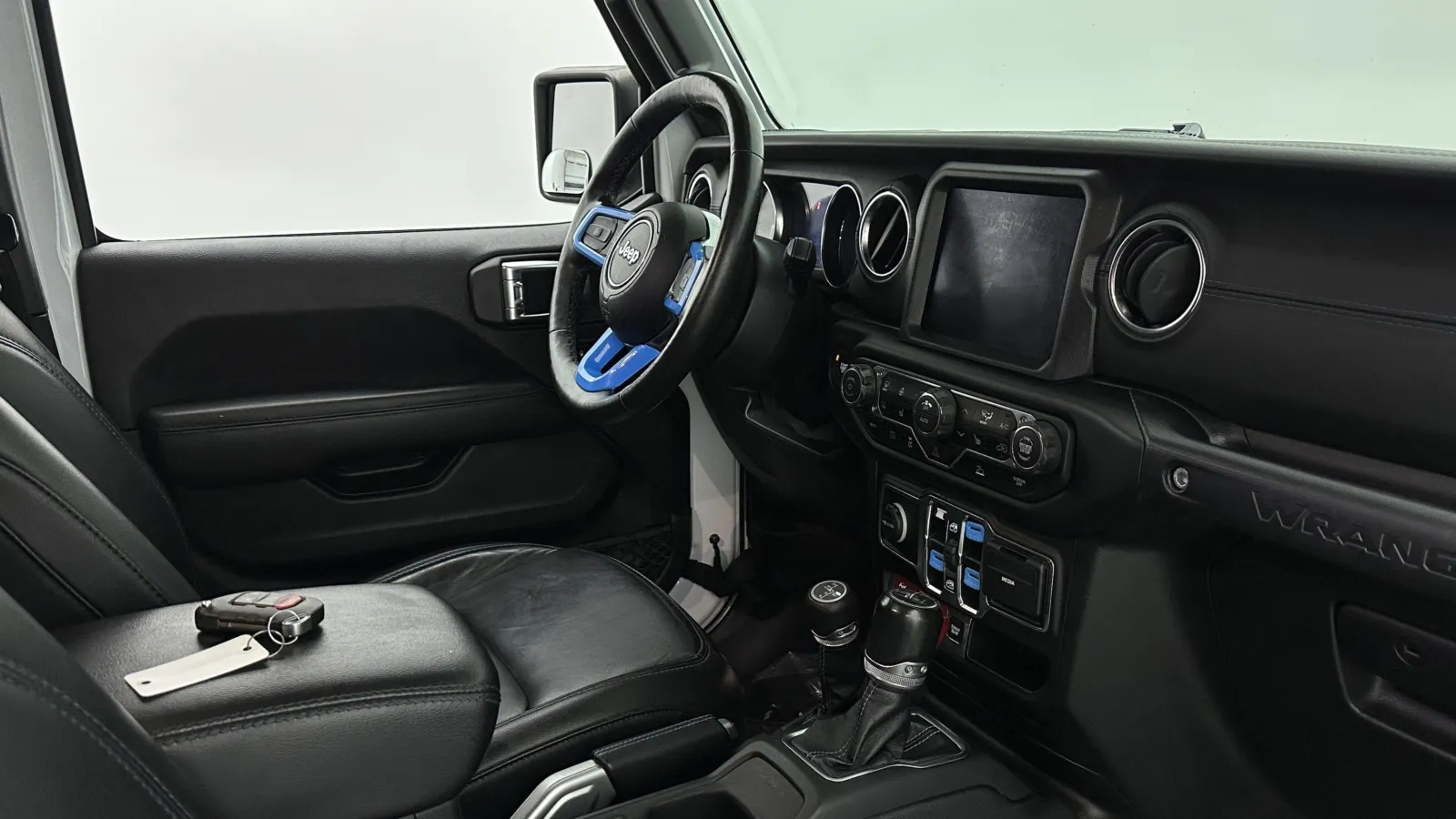 Jeep Wrangler photo 36