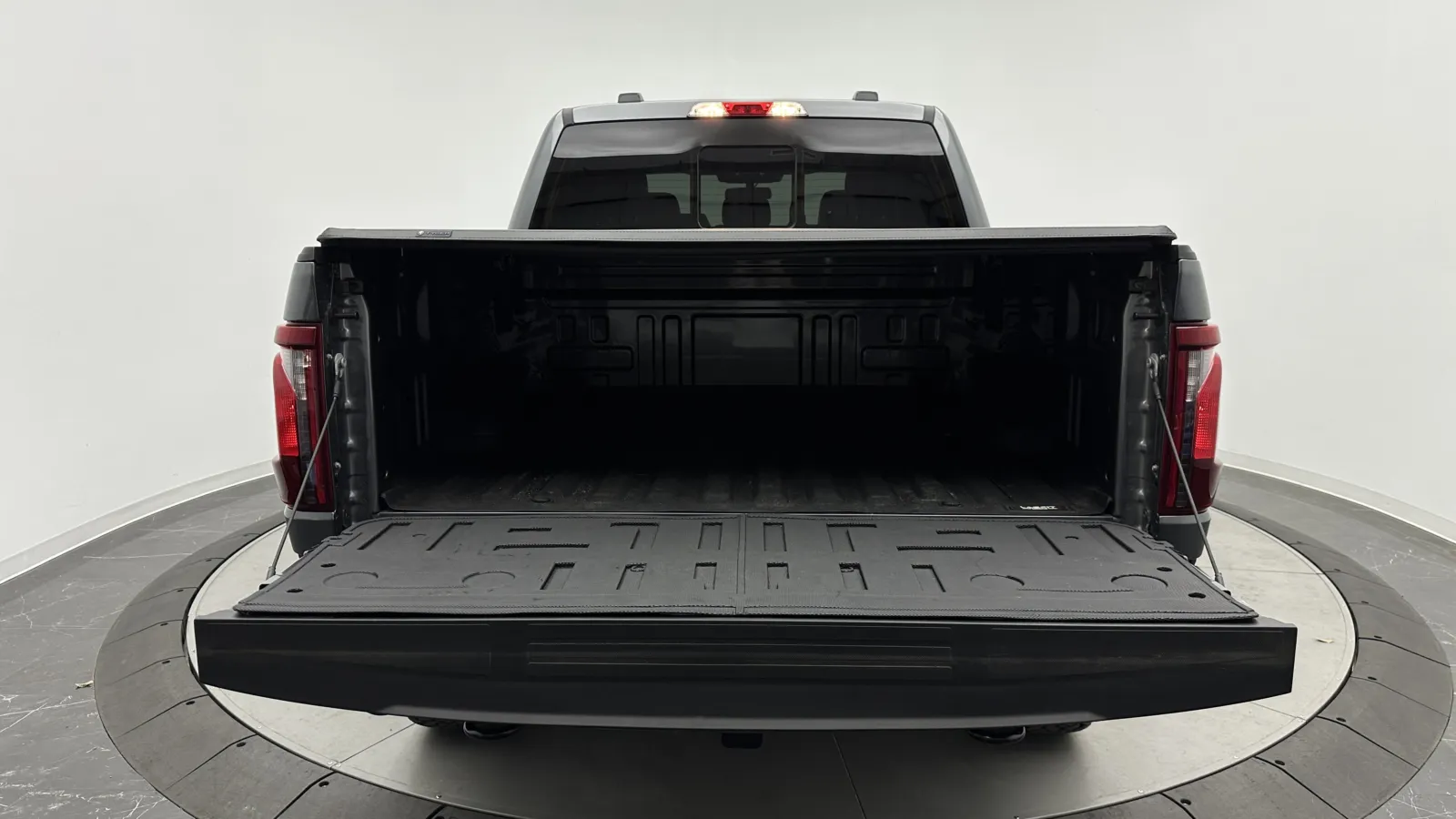 Ford F-150 photo 35