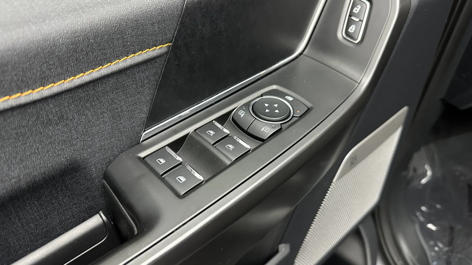 Ford F-150 photo 14