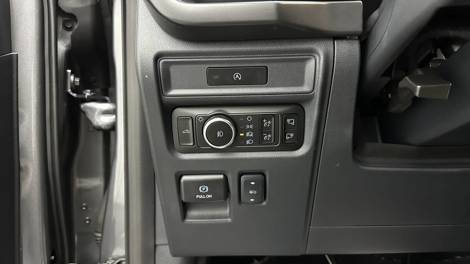 Ford F-150 photo 18