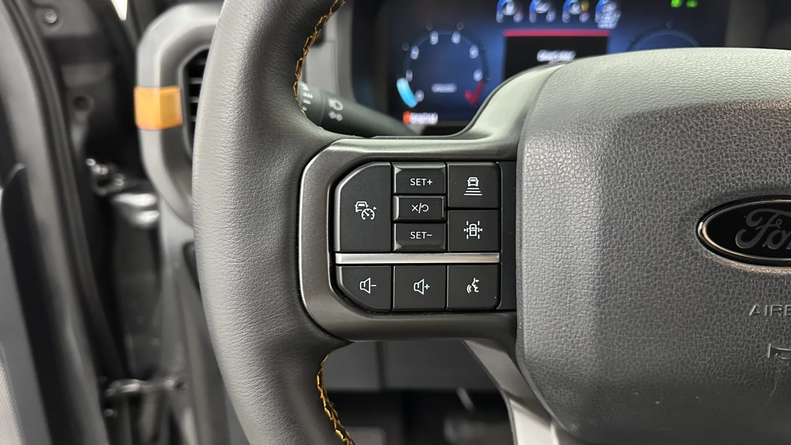 Ford F-150 photo 19