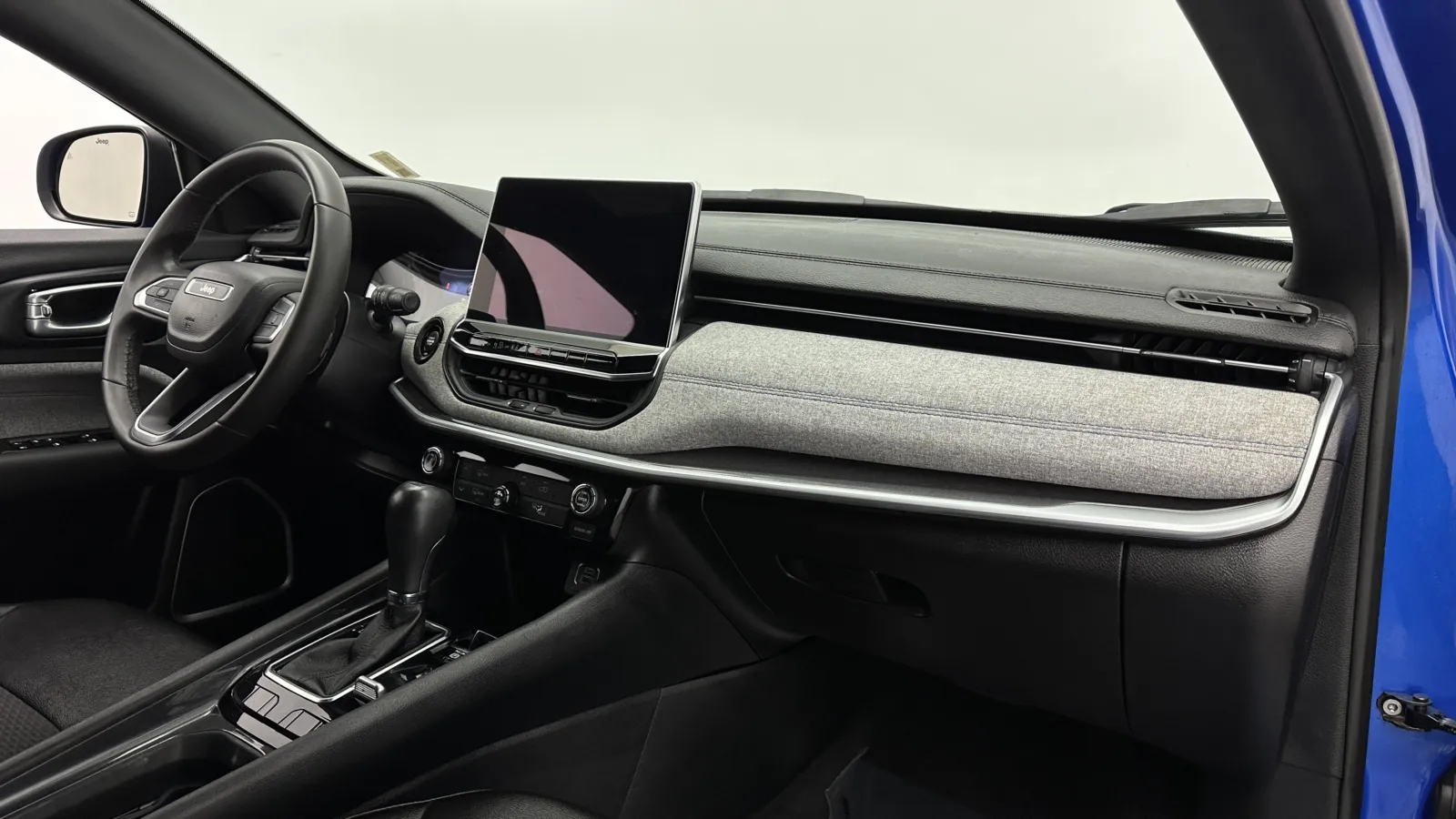 Jeep Compass photo 31