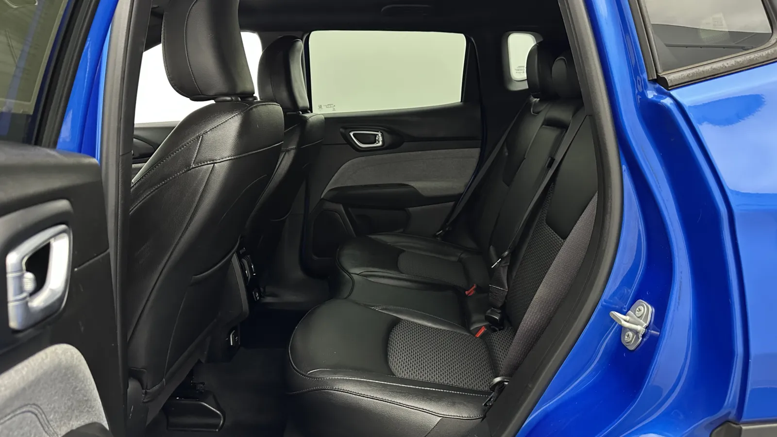 Jeep Compass photo 23