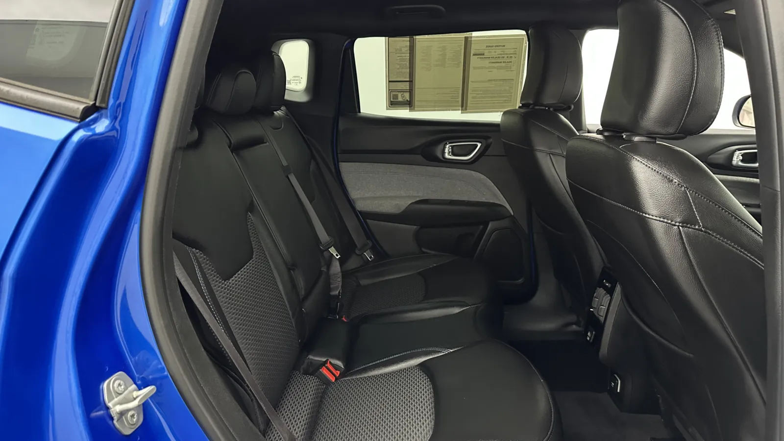 Jeep Compass photo 27