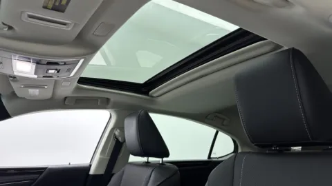 More photos of 2021 Lexus ES 300h Luxury at Auto Boutique Florida, FL