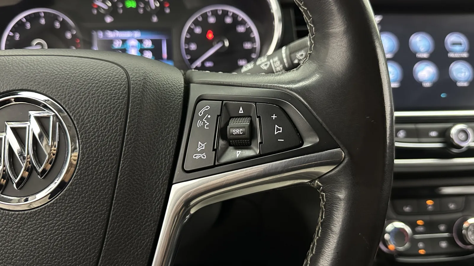 Buick Encore photo 21