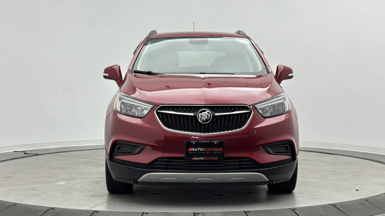 Buick Encore photo 2
