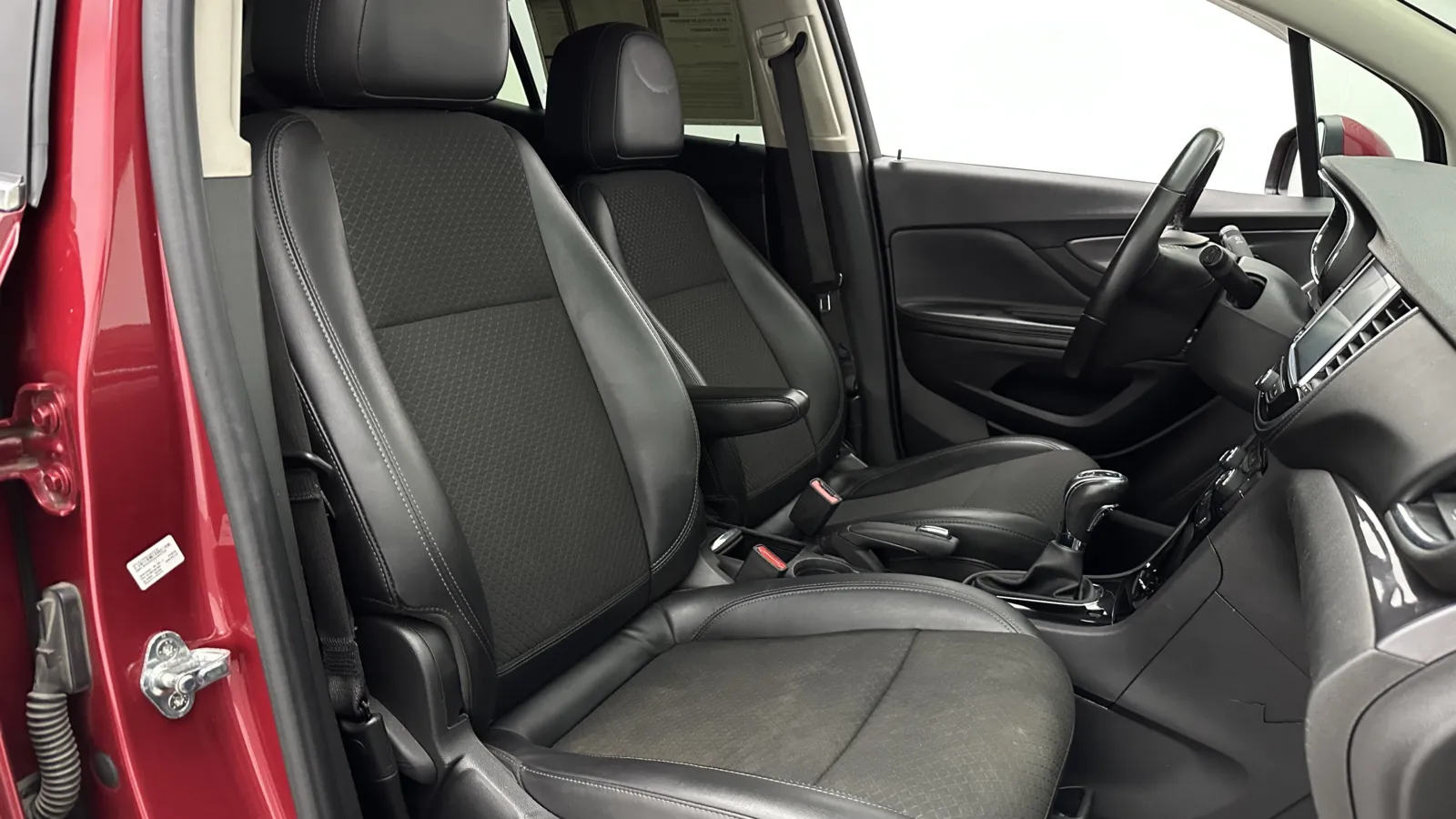 Buick Encore photo 33