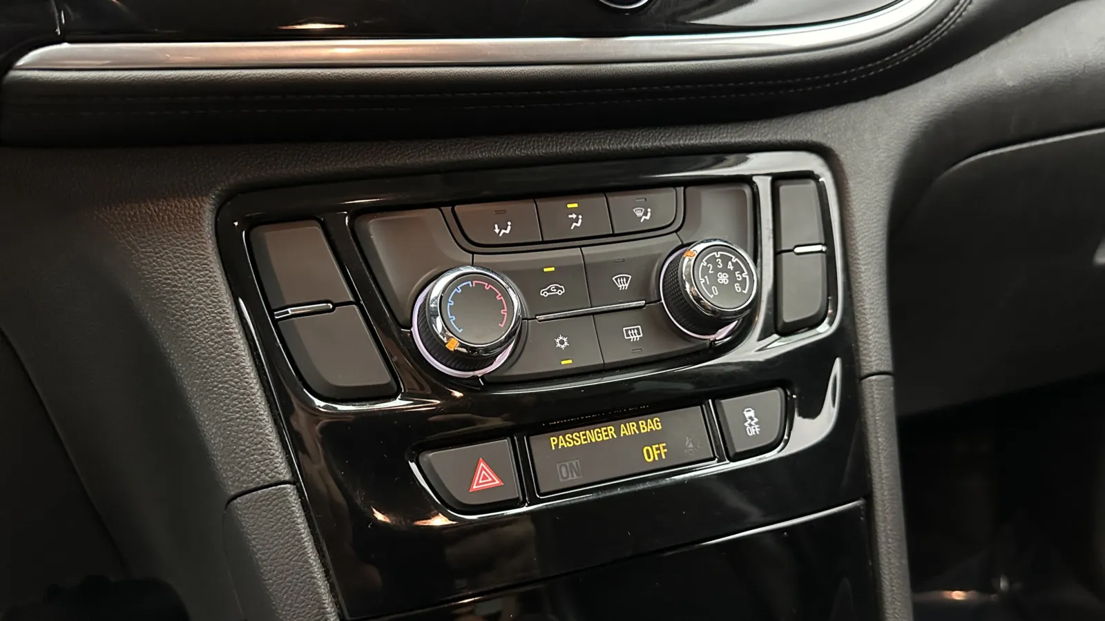 Buick Encore photo 17