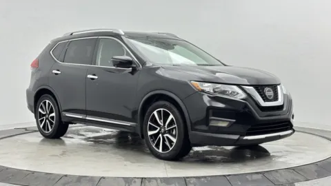 Another view of 2020 Nissan Rogue SL for sale in Jacksonville, FL at Auto Boutique Florida