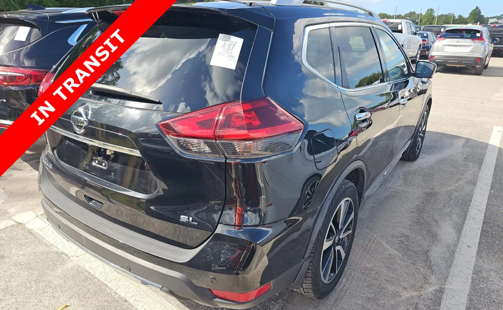 Nissan Rogue photo 3