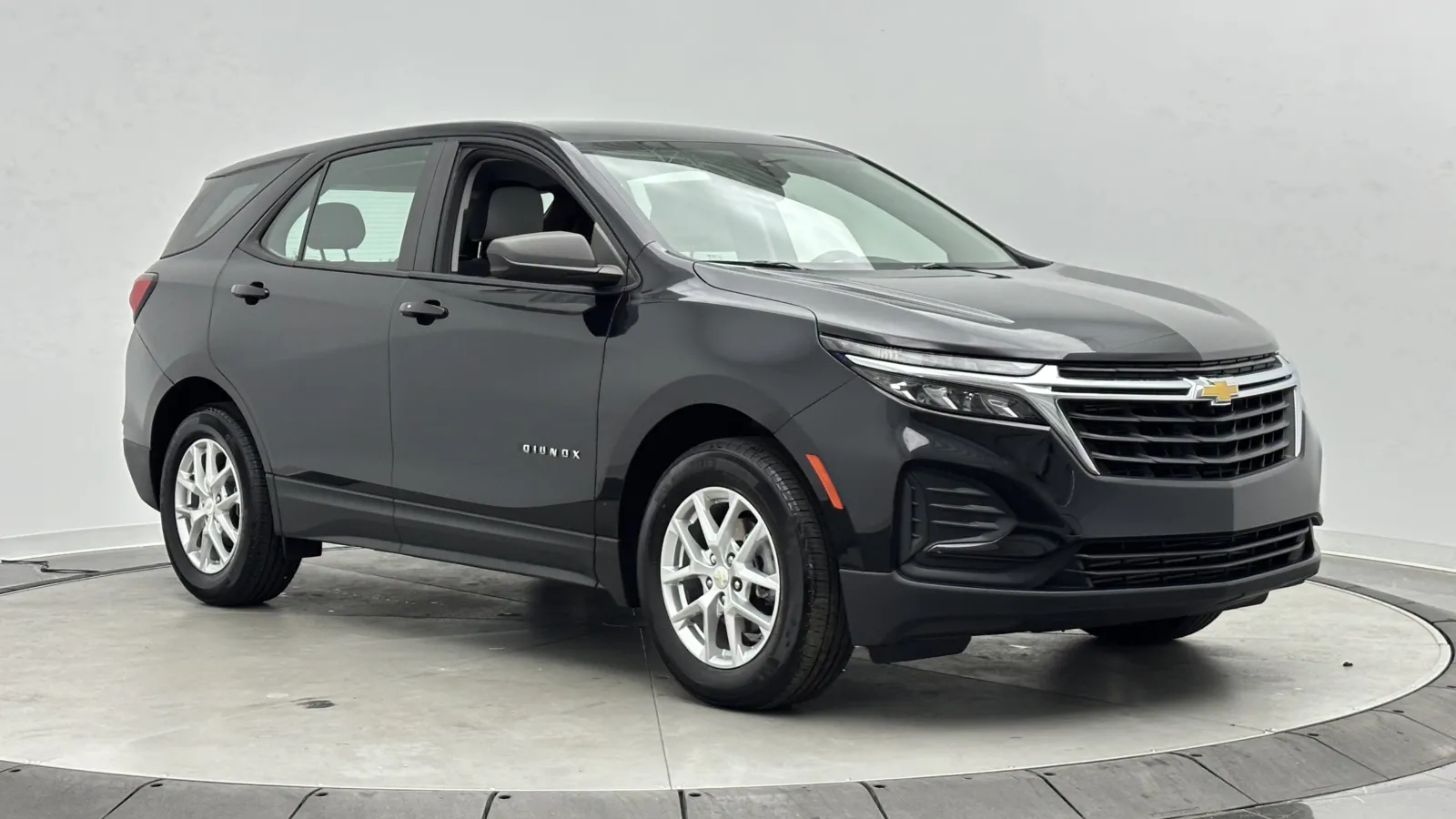 Chevrolet Equinox photo 3