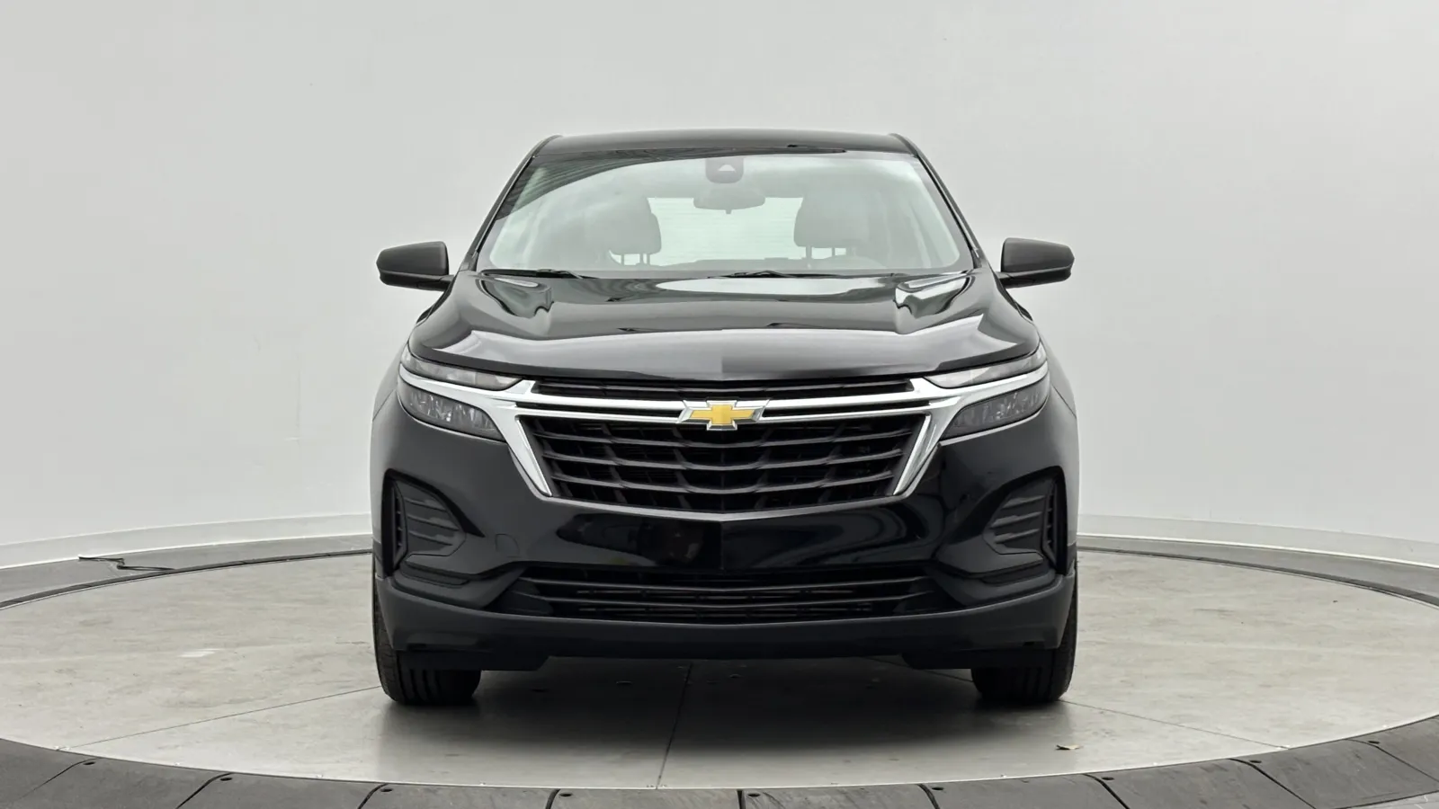 Chevrolet Equinox photo 2