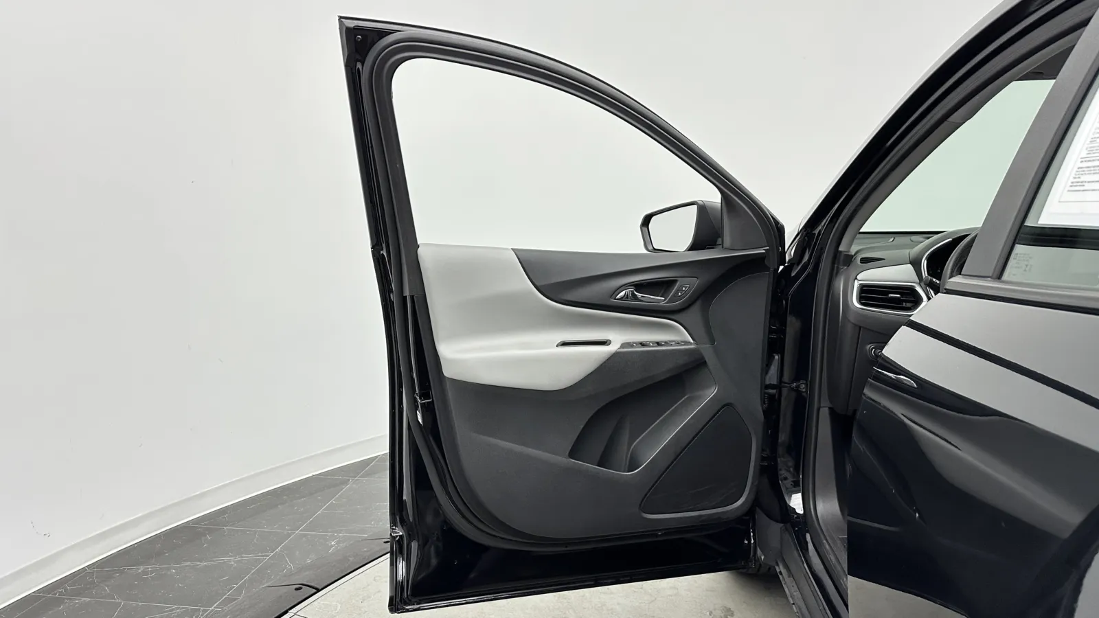 Chevrolet Equinox photo 9
