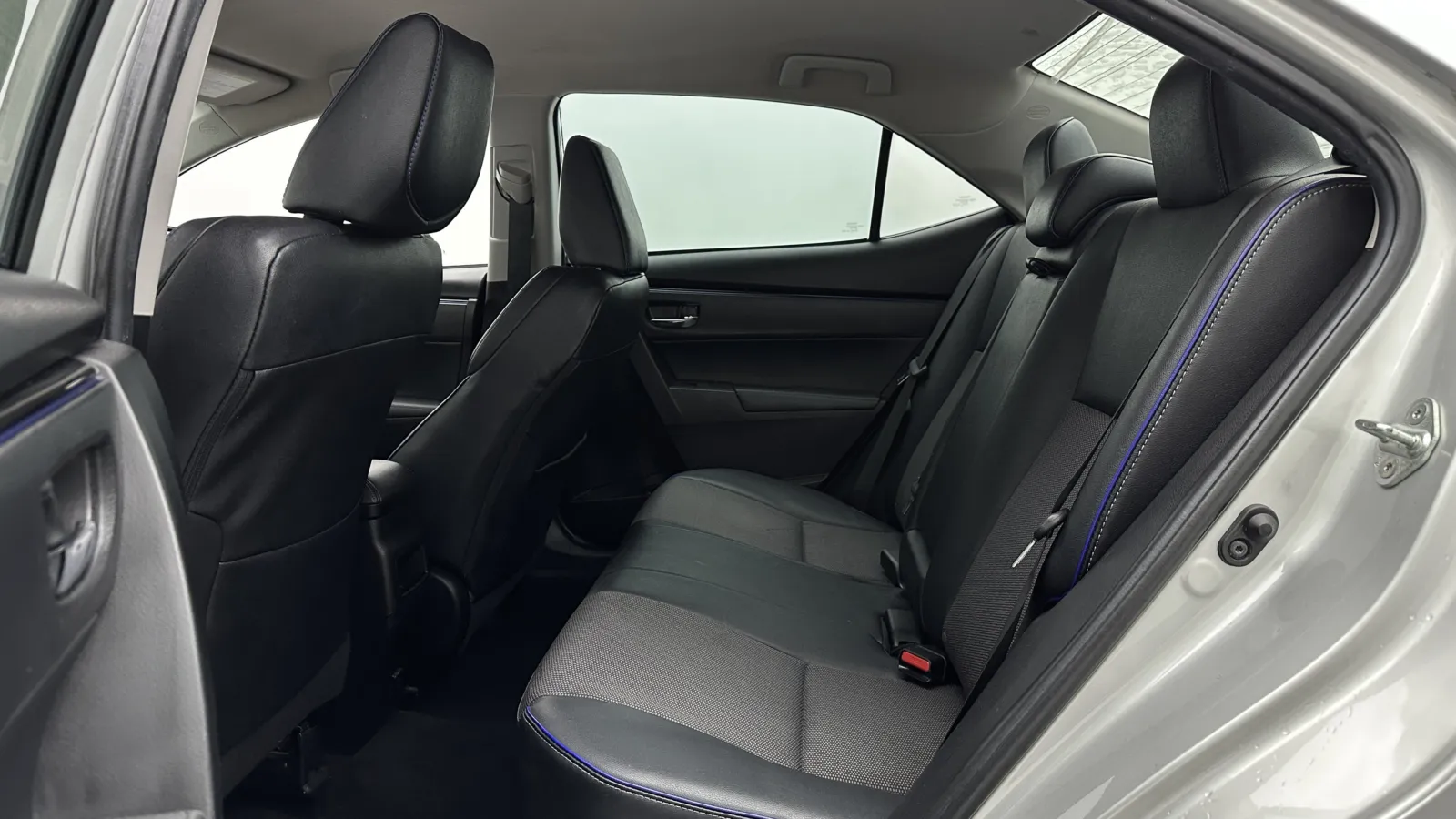 Toyota Corolla photo 20