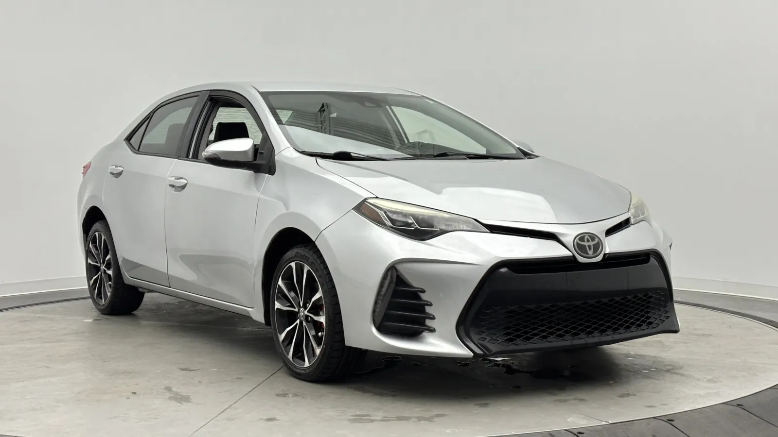Toyota Corolla photo 3