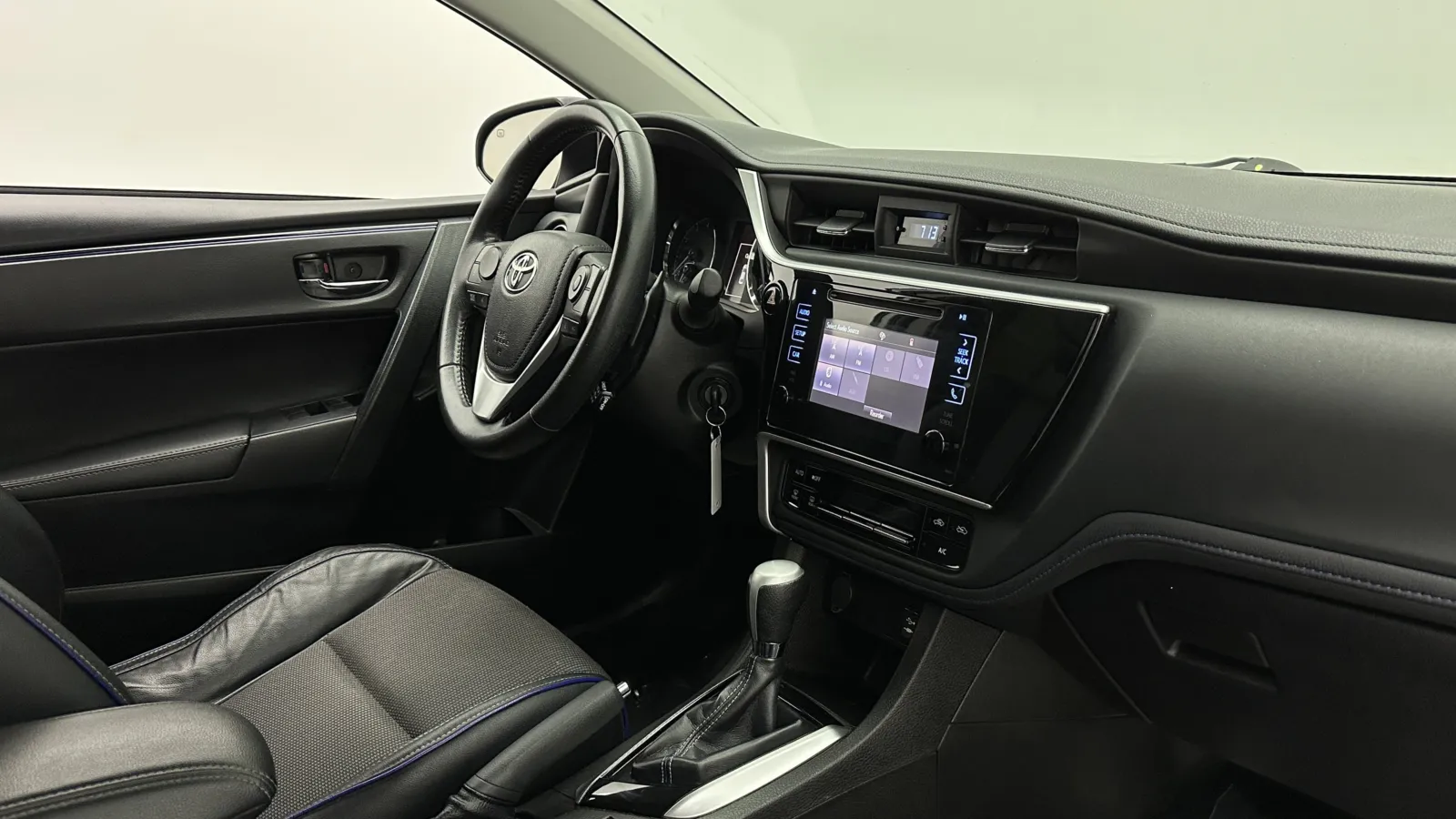 Toyota Corolla photo 30