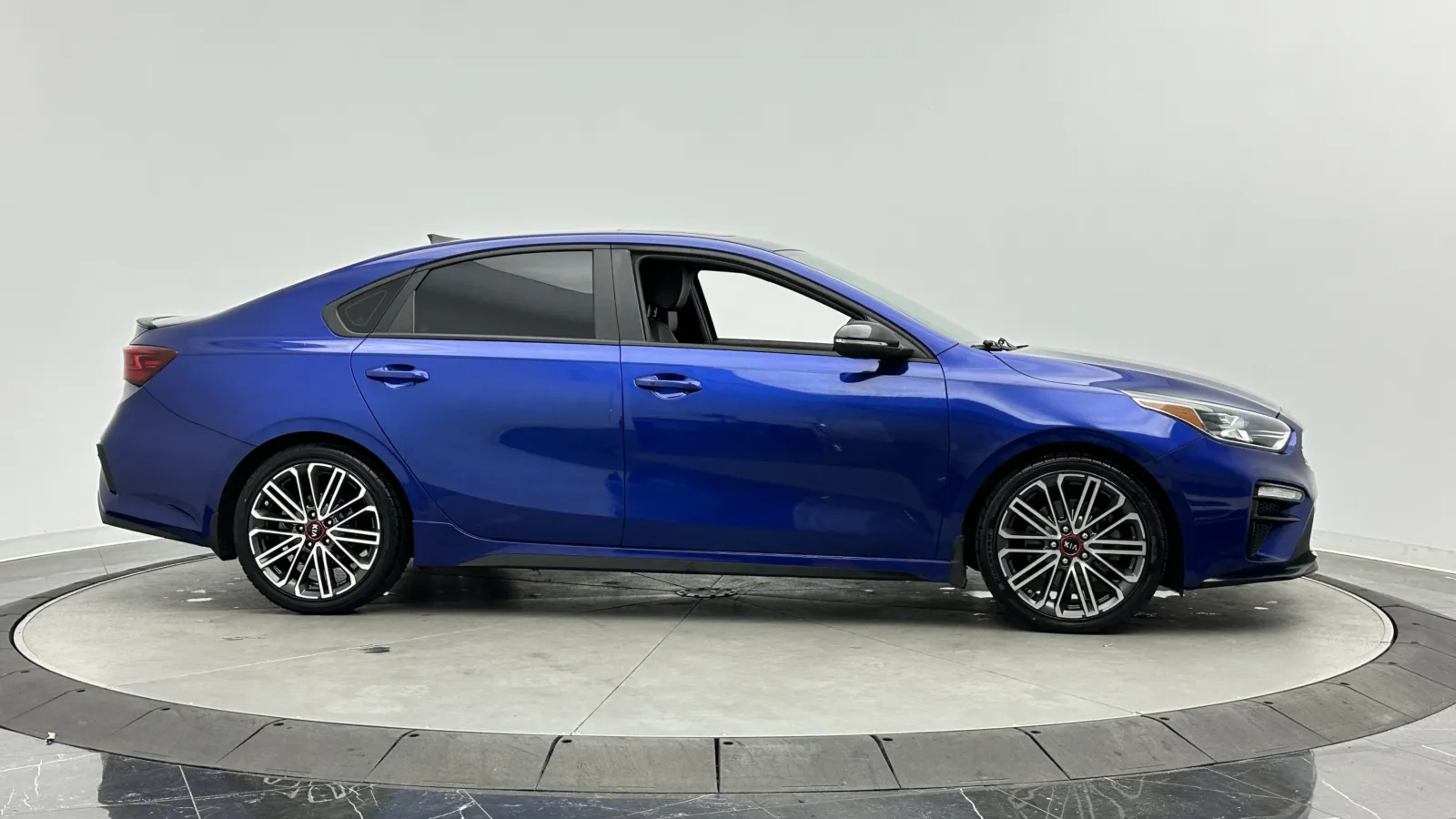 Kia Forte photo 9