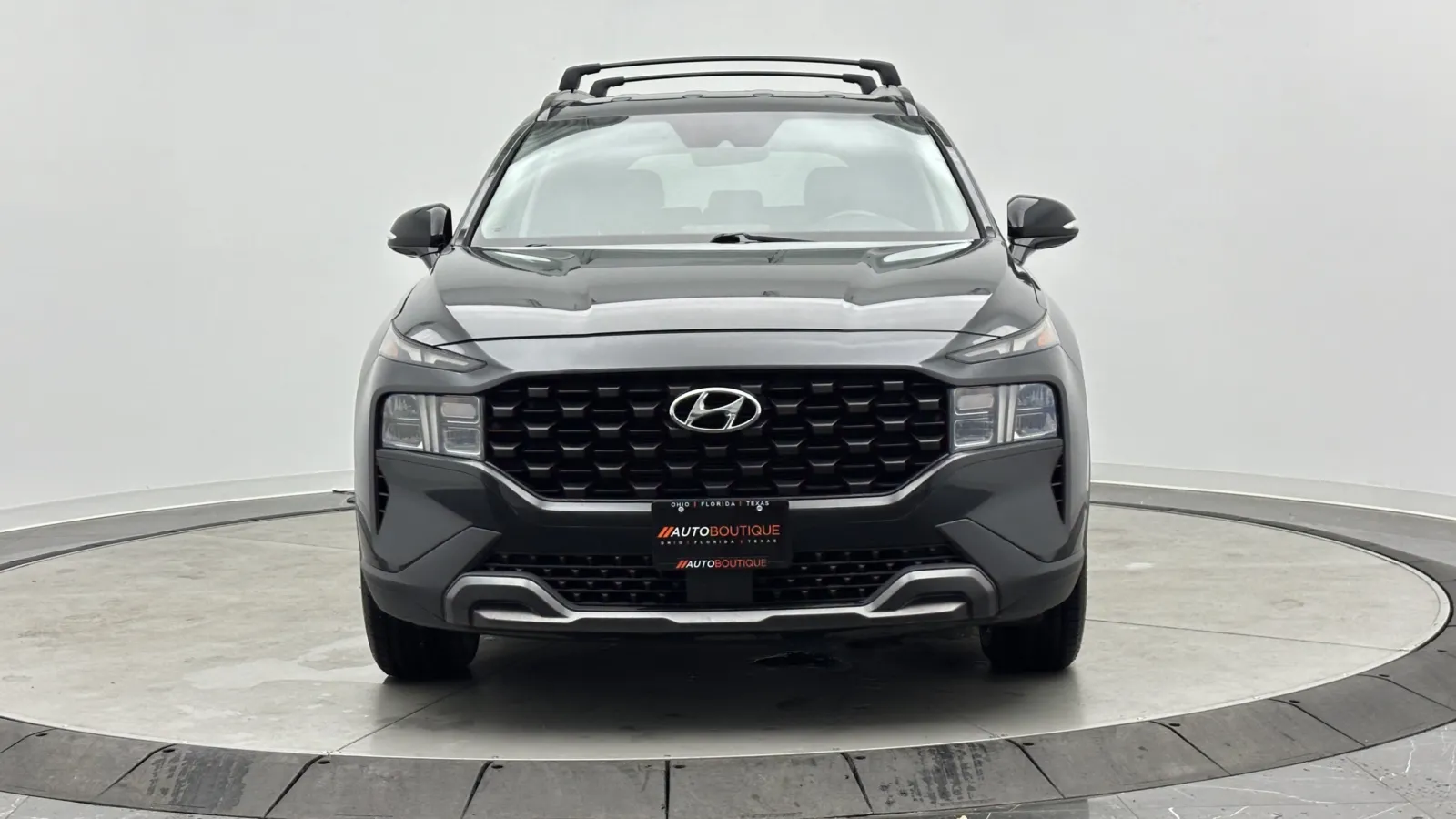 Hyundai Santa Fe photo 2