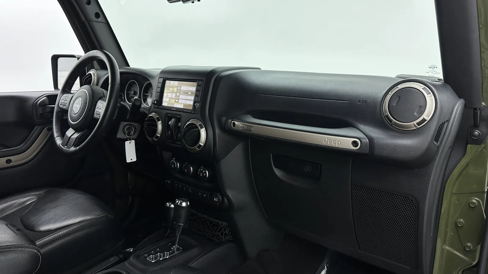 Jeep Wrangler photo 25