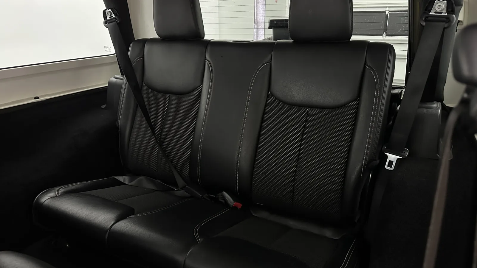 Jeep Wrangler photo 13