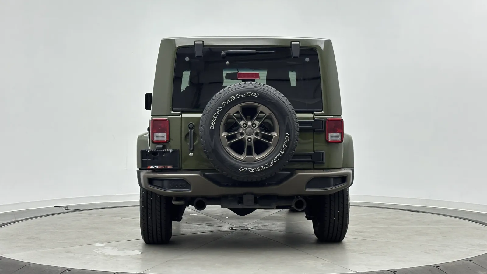 Jeep Wrangler photo 6