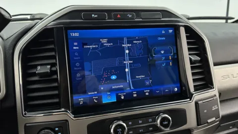 More photos of 2022 Ford Super Duty F-250 SRW LARIAT at Auto Boutique Florida, FL