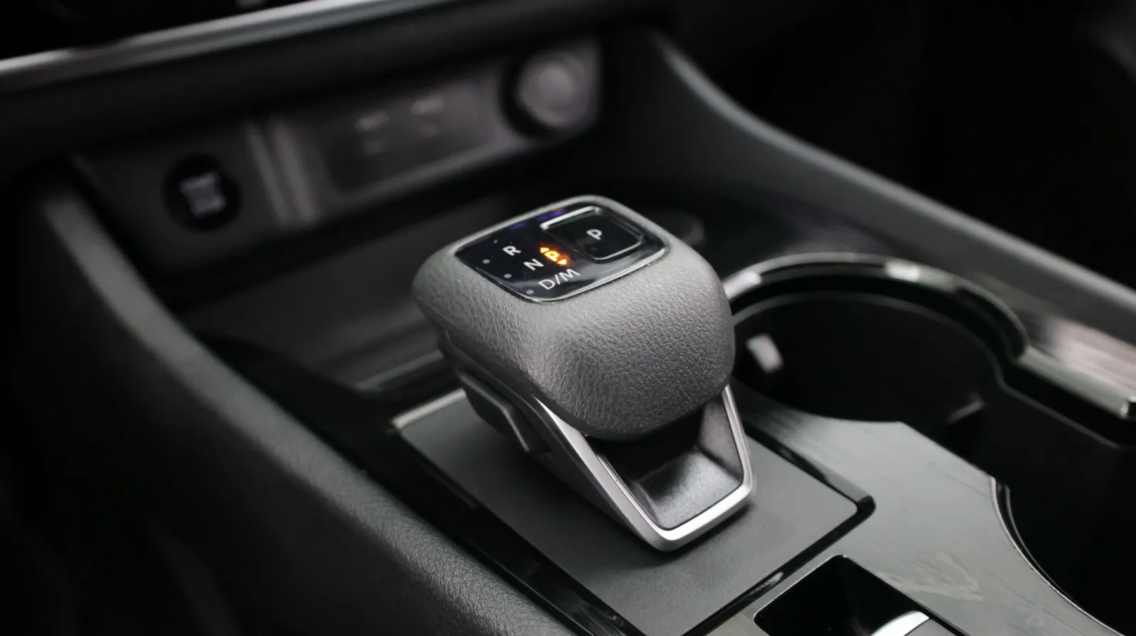 Nissan Rogue photo 18