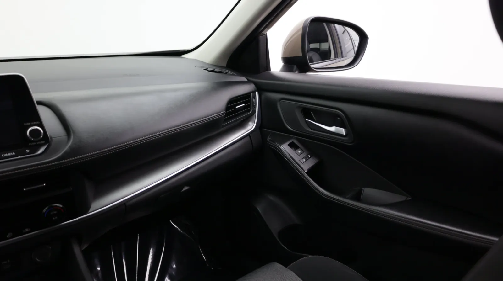 Nissan Rogue photo 31