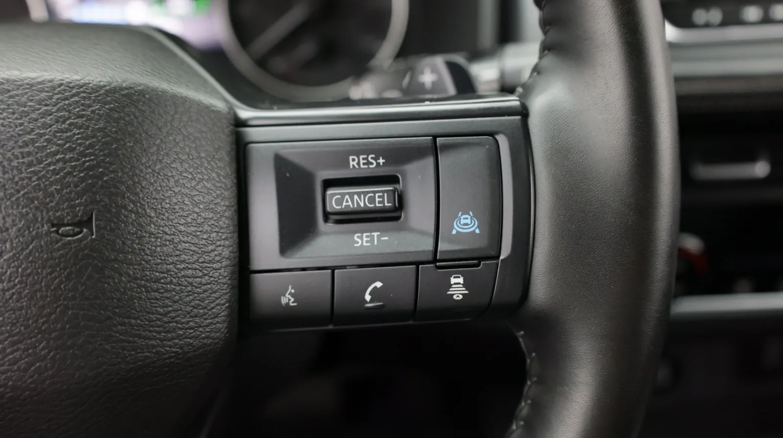 Nissan Rogue photo 25
