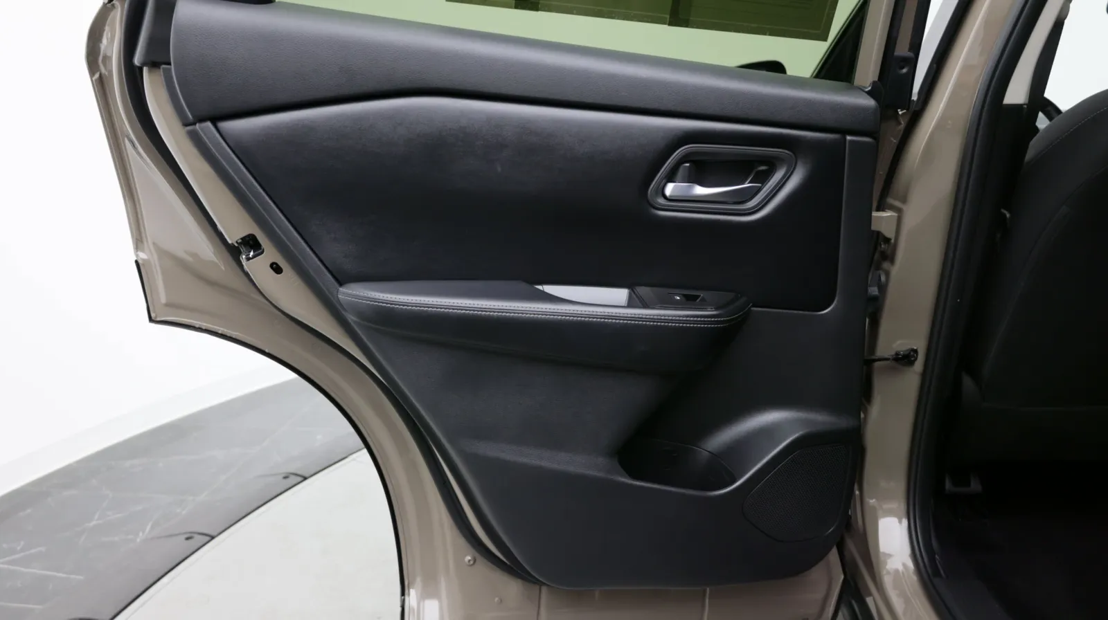 Nissan Rogue photo 27
