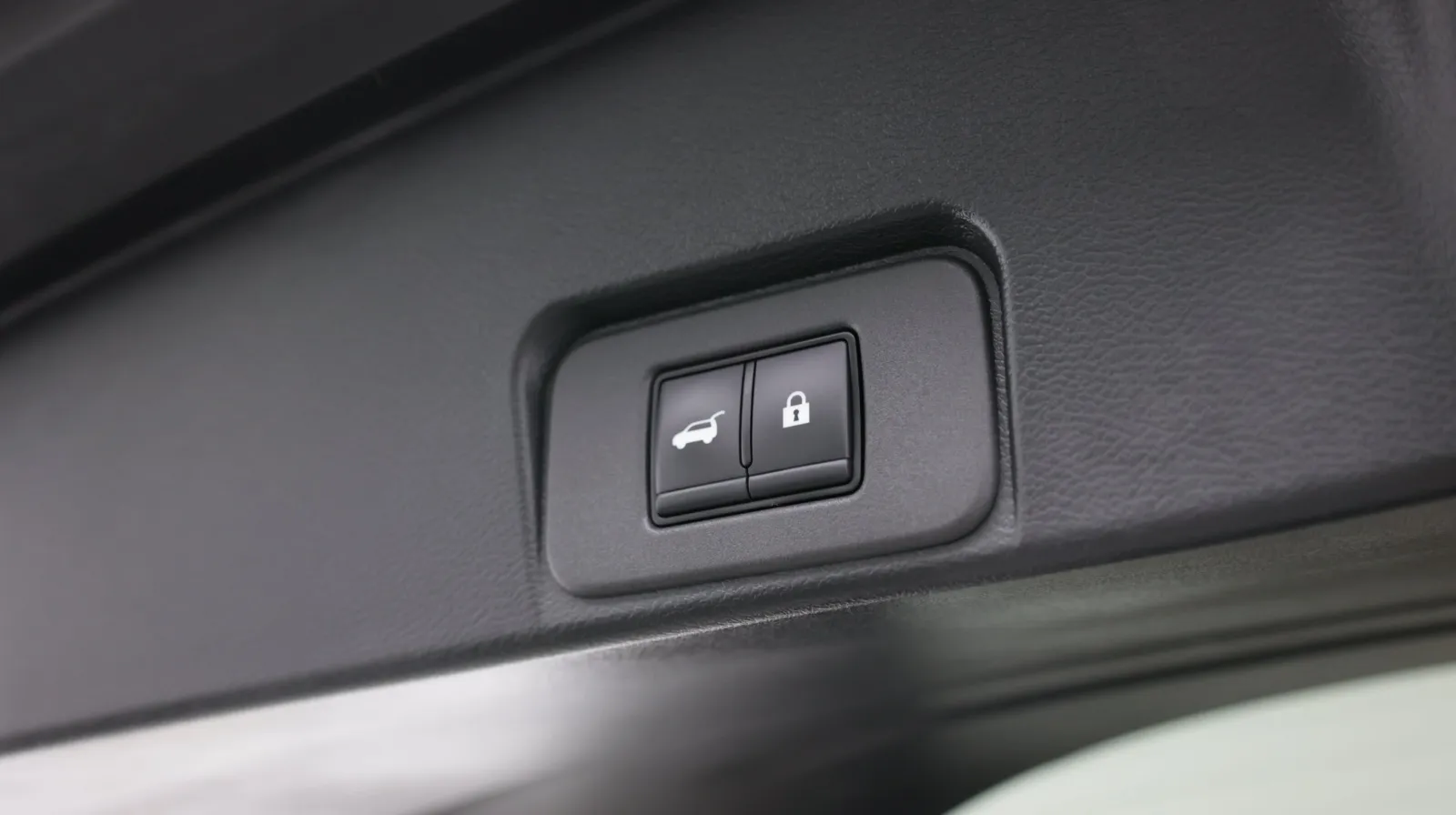 Nissan Rogue photo 33