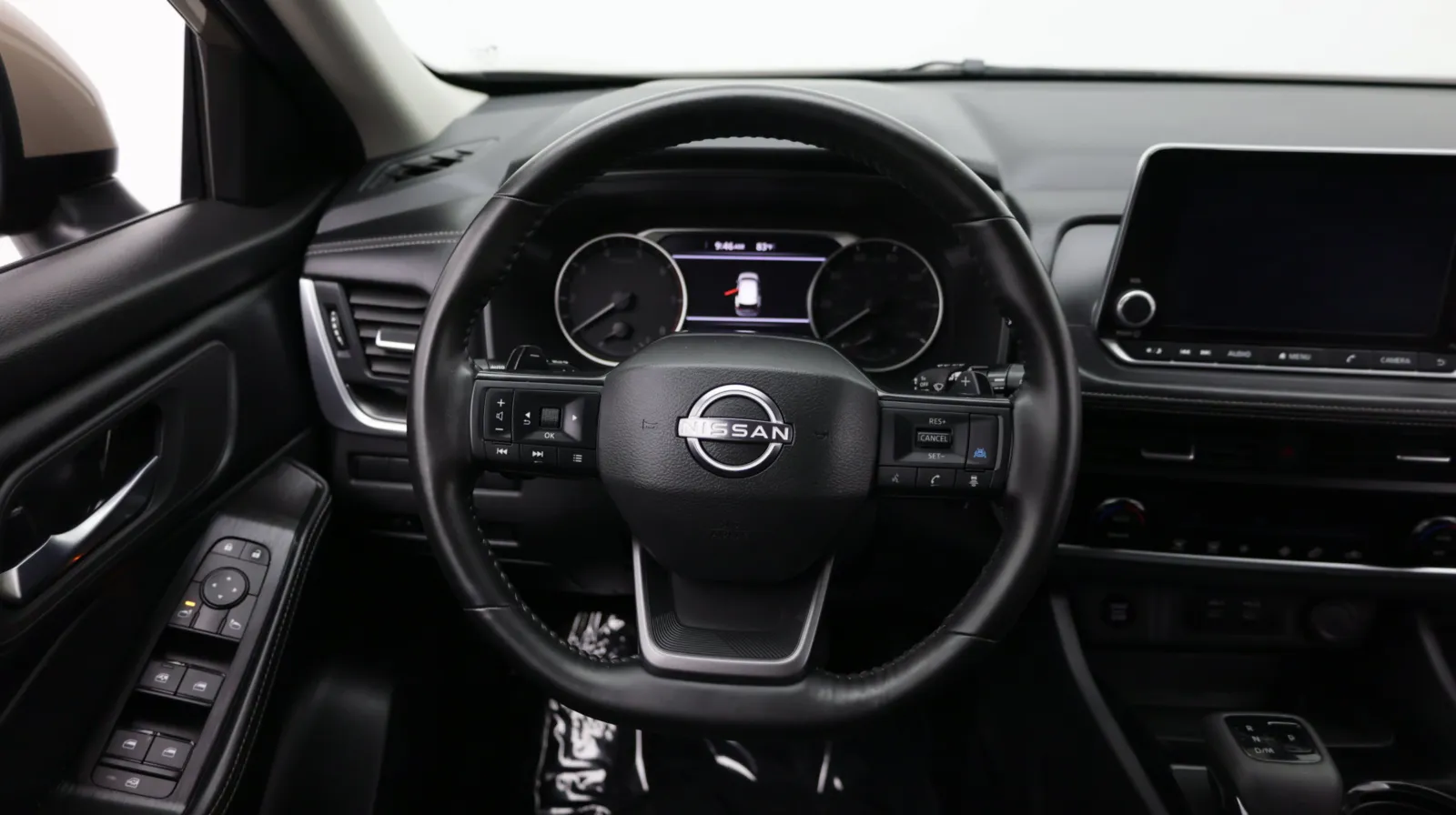 Nissan Rogue photo 28
