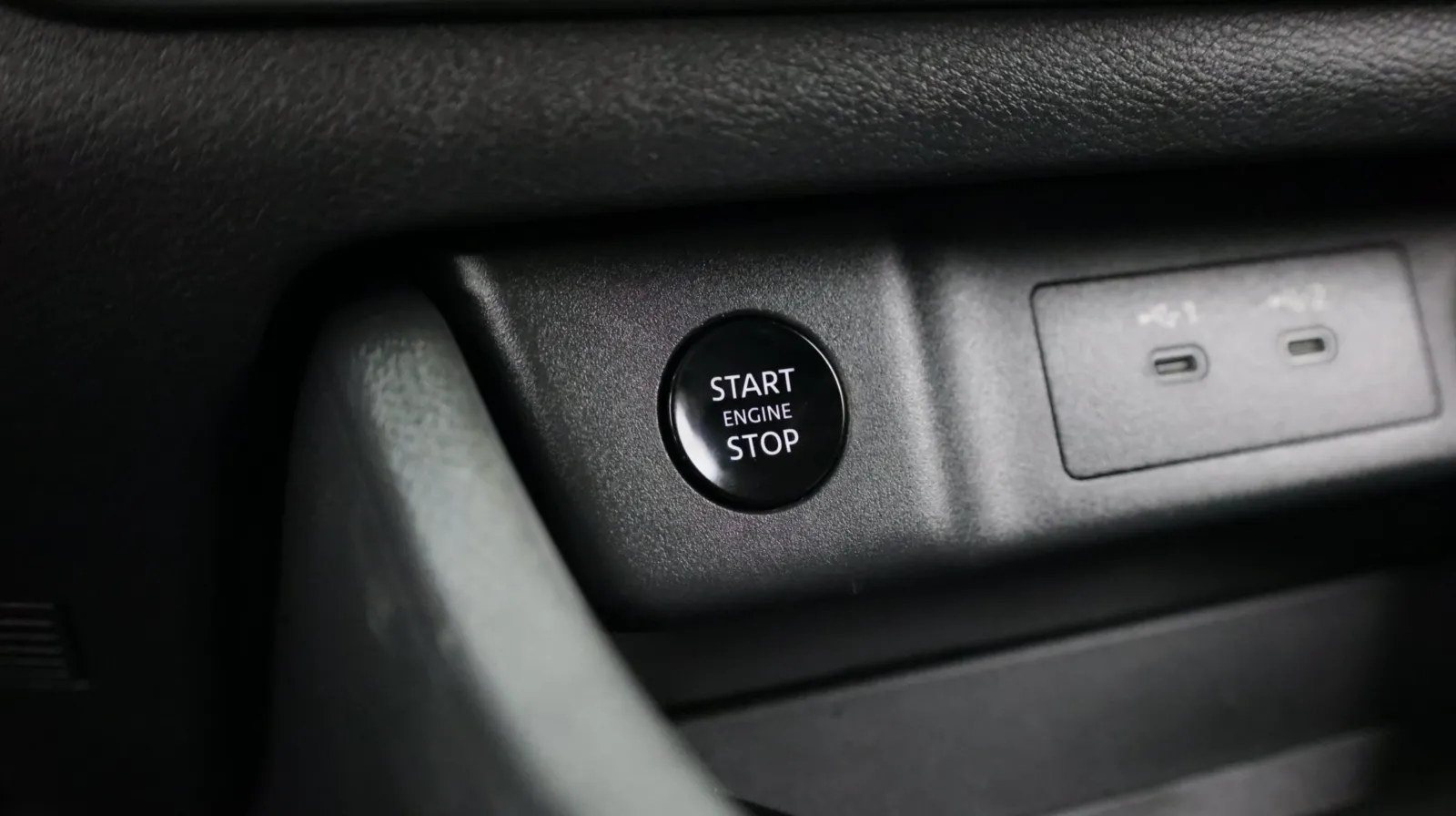 Nissan Rogue photo 19