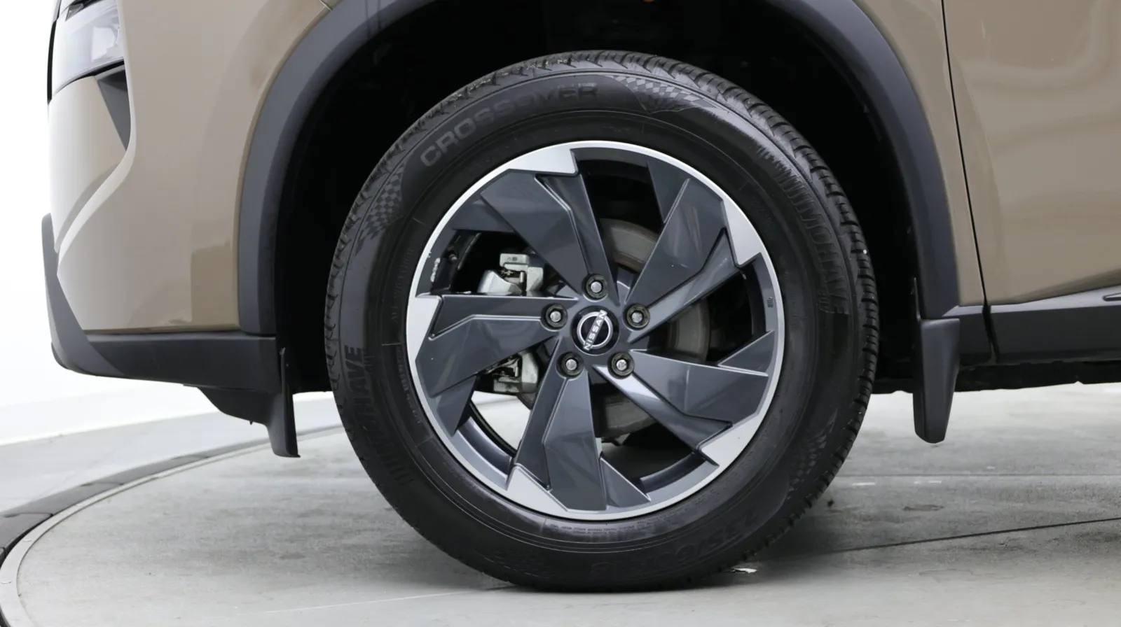 Nissan Rogue photo 8