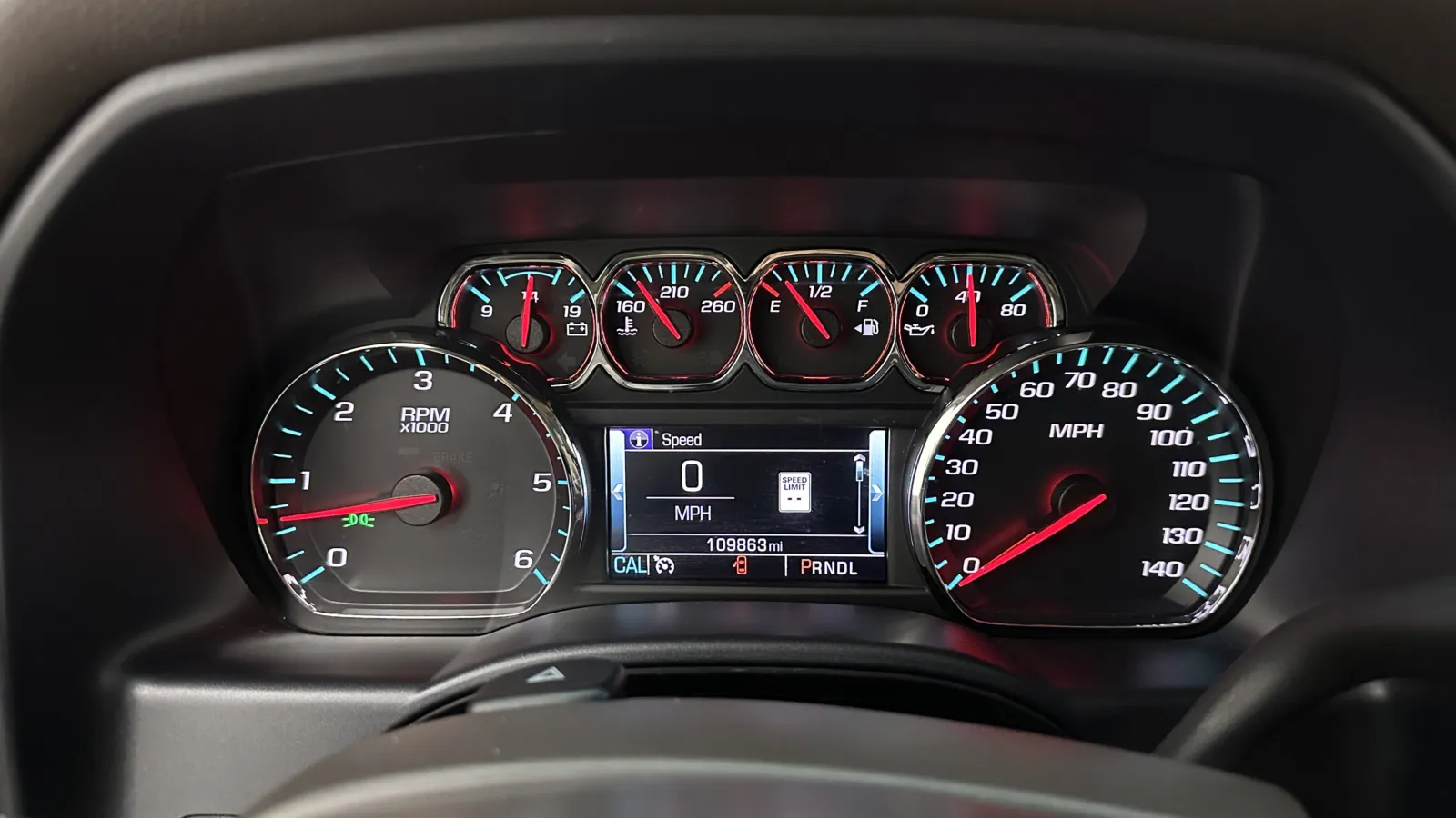 GMC Sierra photo 16