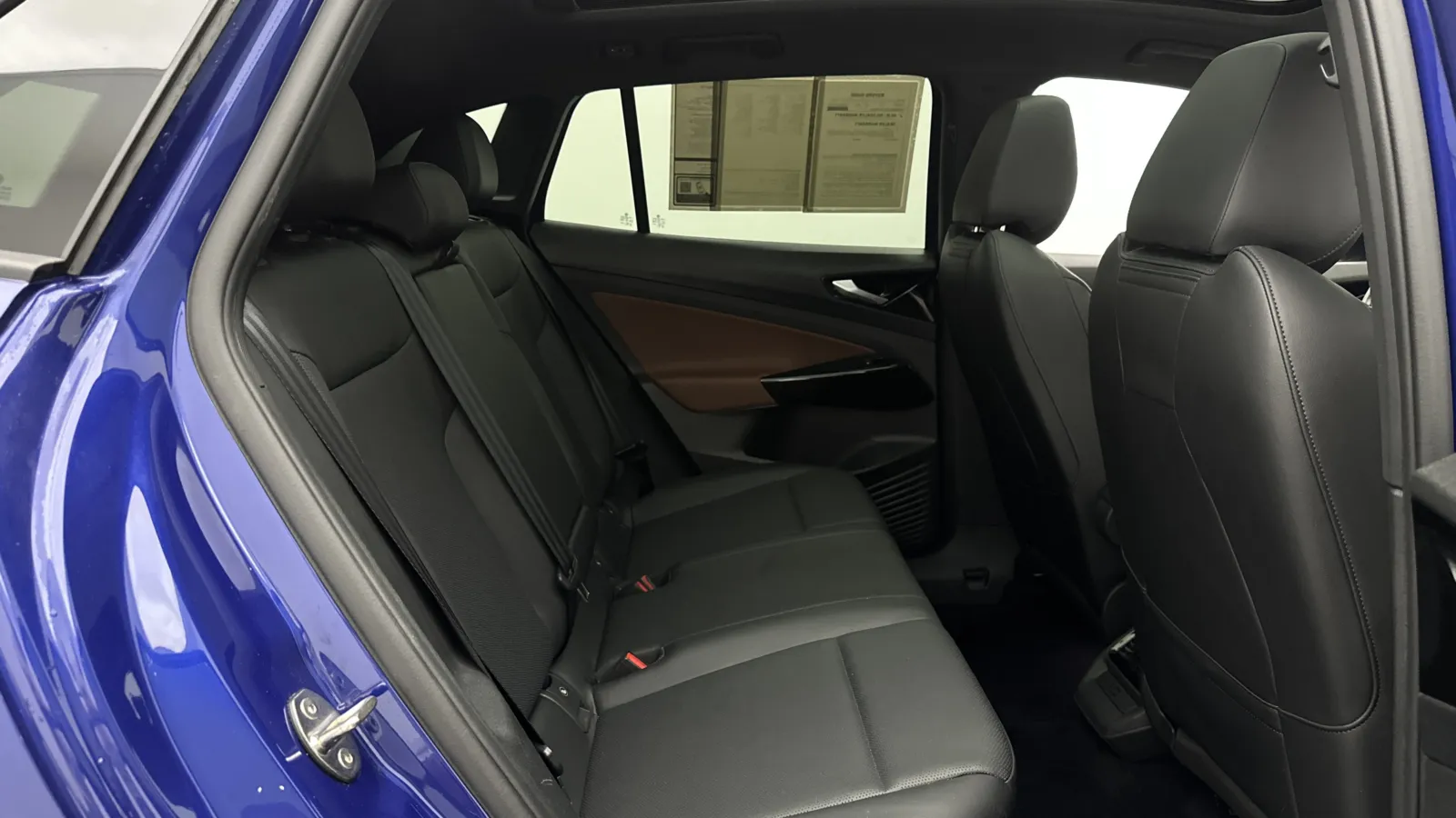Volkswagen ID.4 photo 34