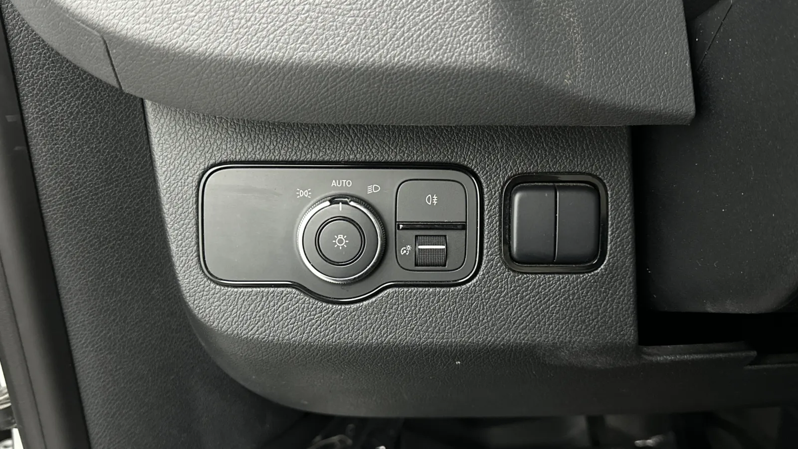 Mercedes-Benz Sprinter photo 12