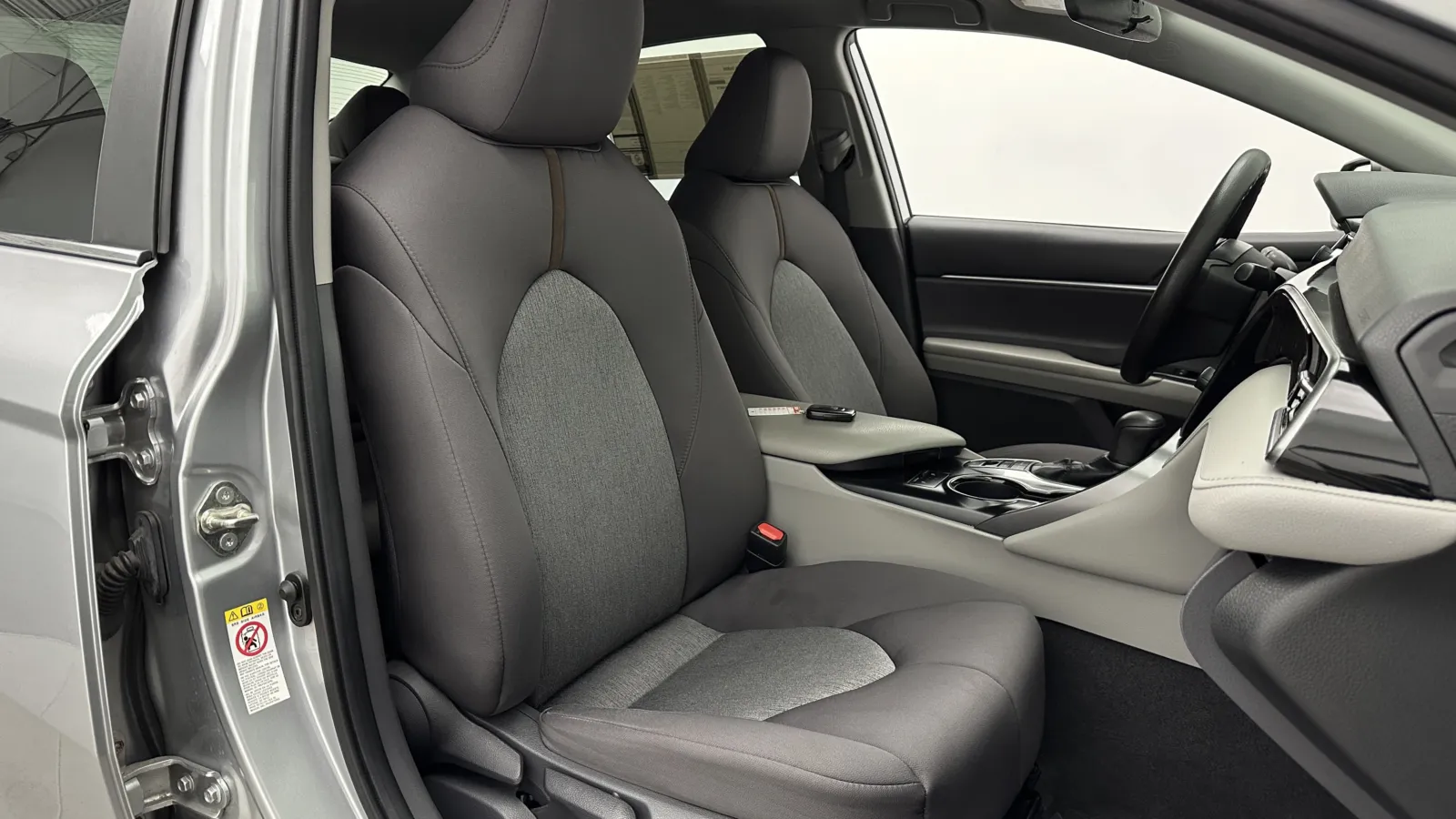 Toyota Camry photo 30