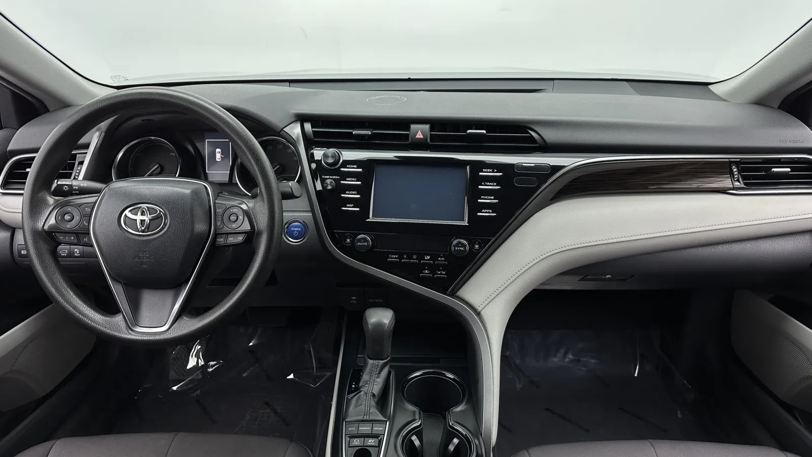 Toyota Camry photo 26