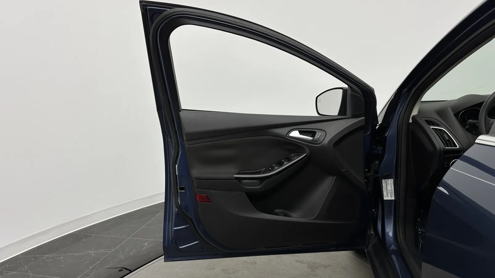 Ford Focus photo 12