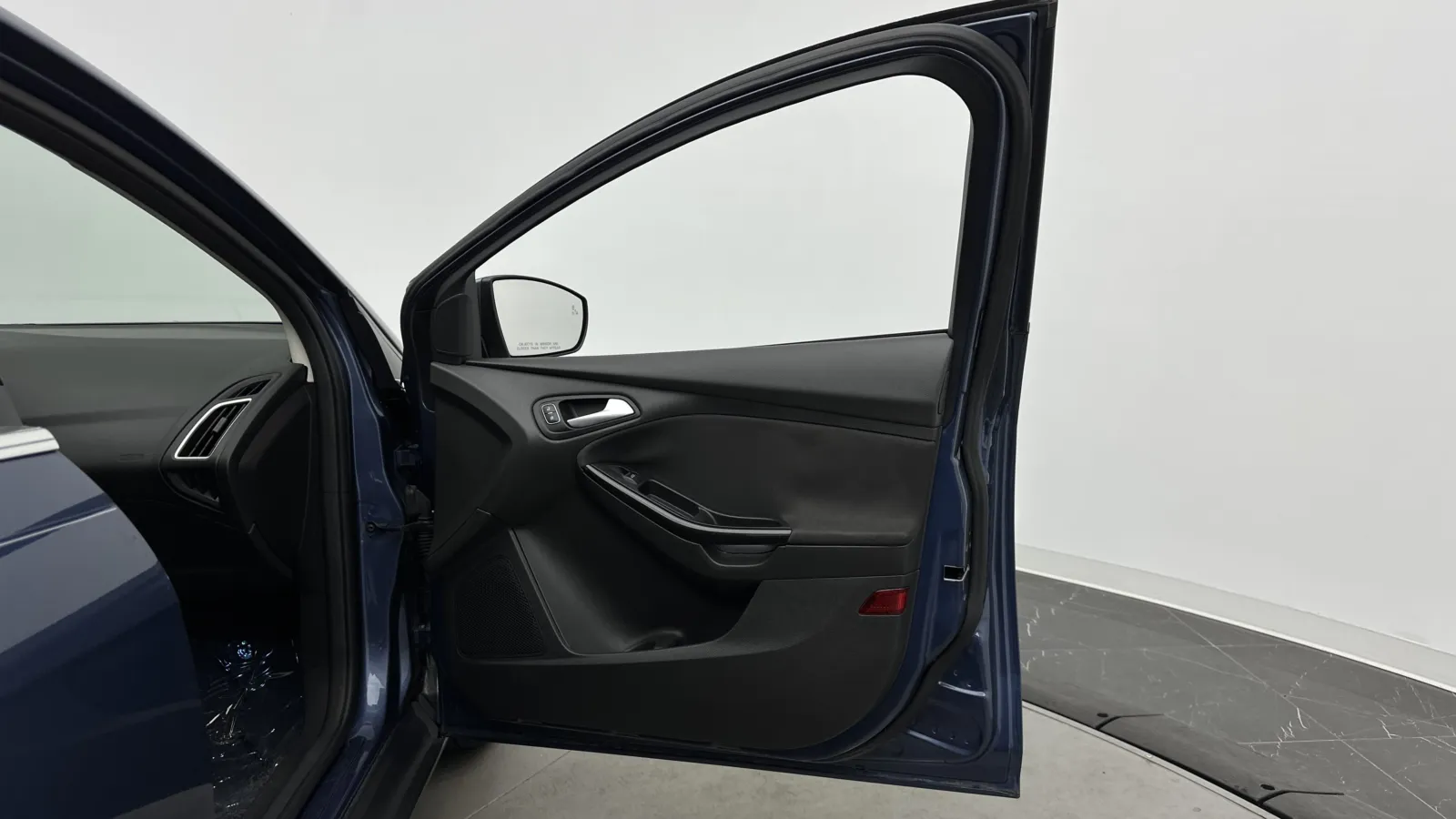 Ford Focus photo 30