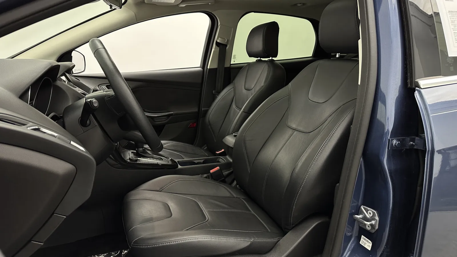 Ford Focus photo 16