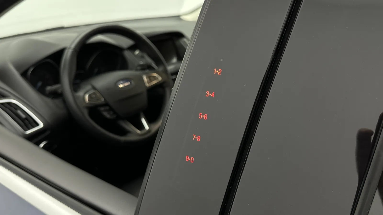 Ford Focus photo 34