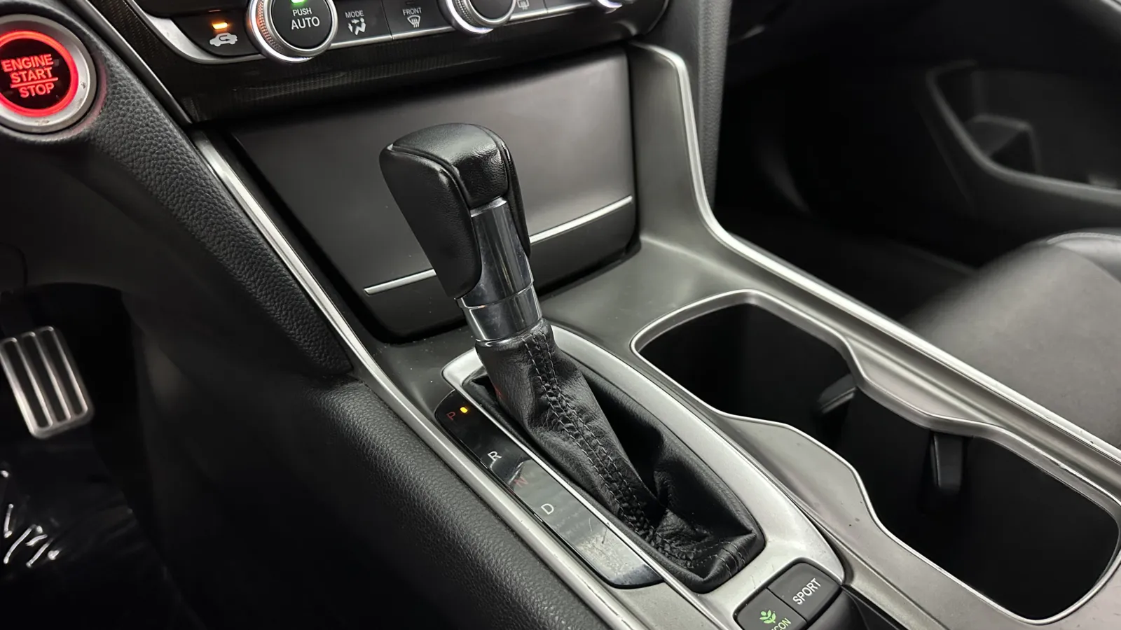 Honda Accord photo 16