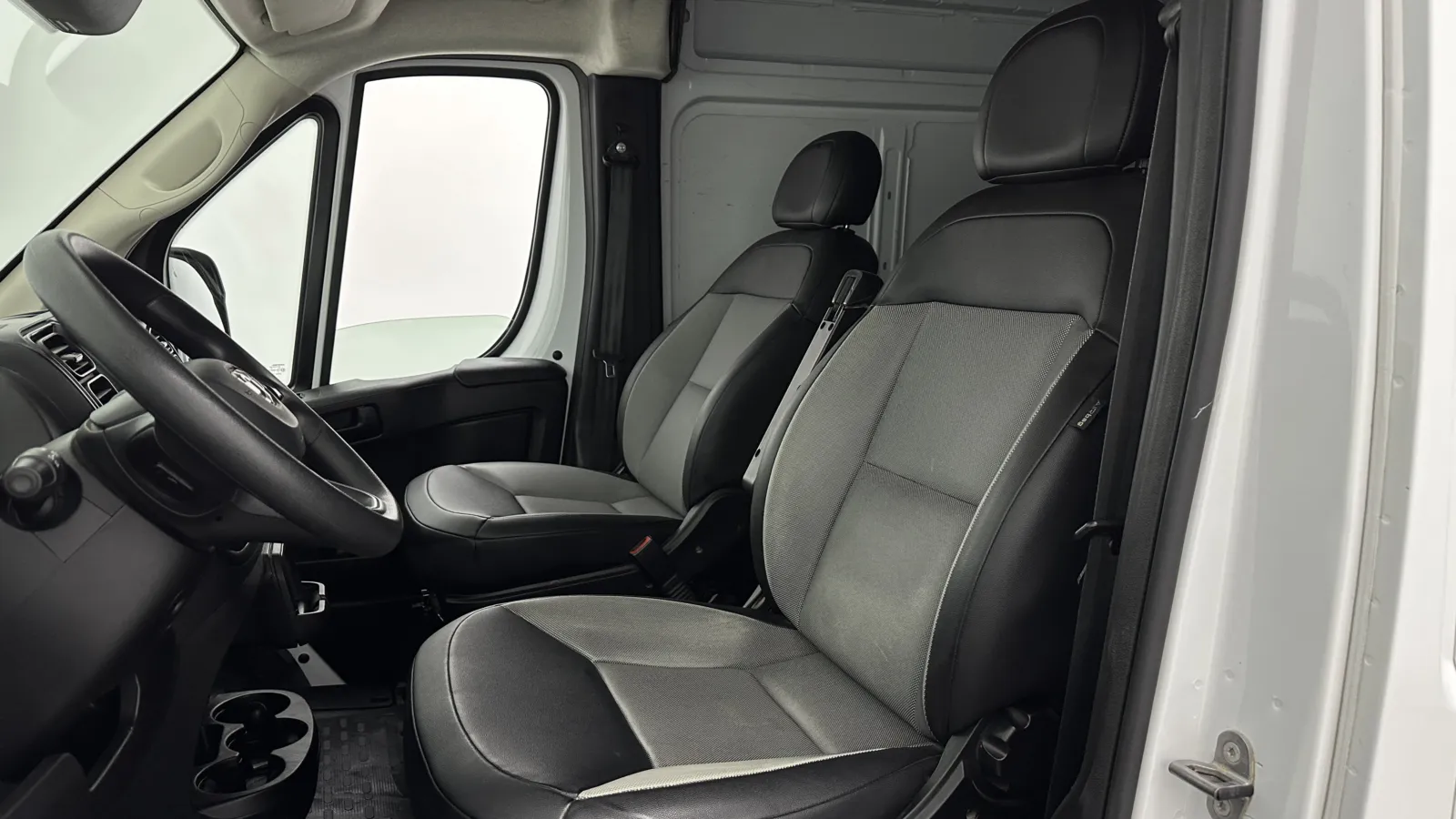 Ram Cargo Van photo 9